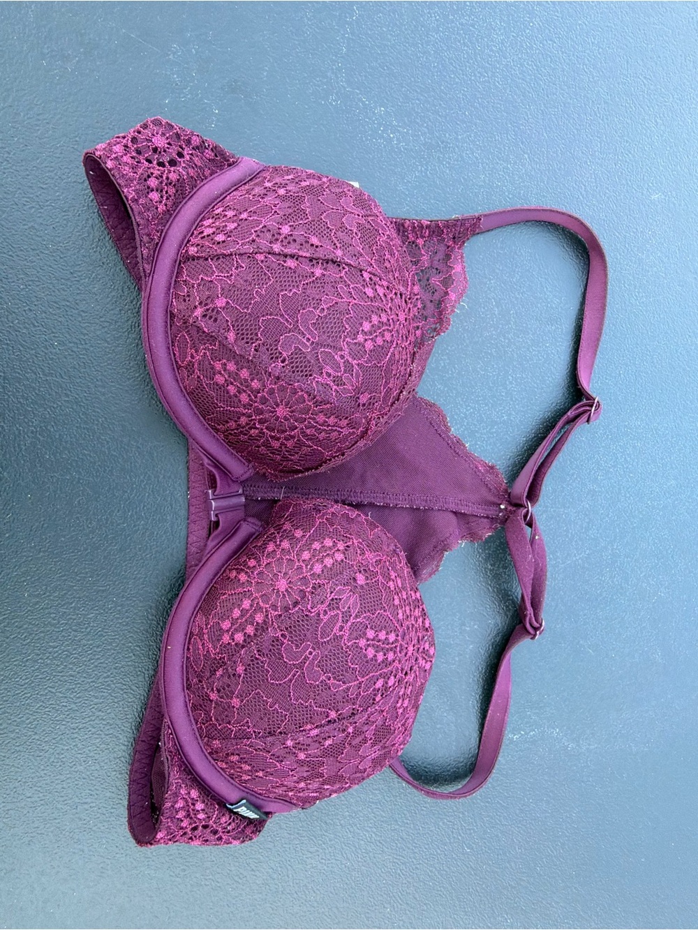 PINK Victoria's Secret Lace Underwire Bra in Plum